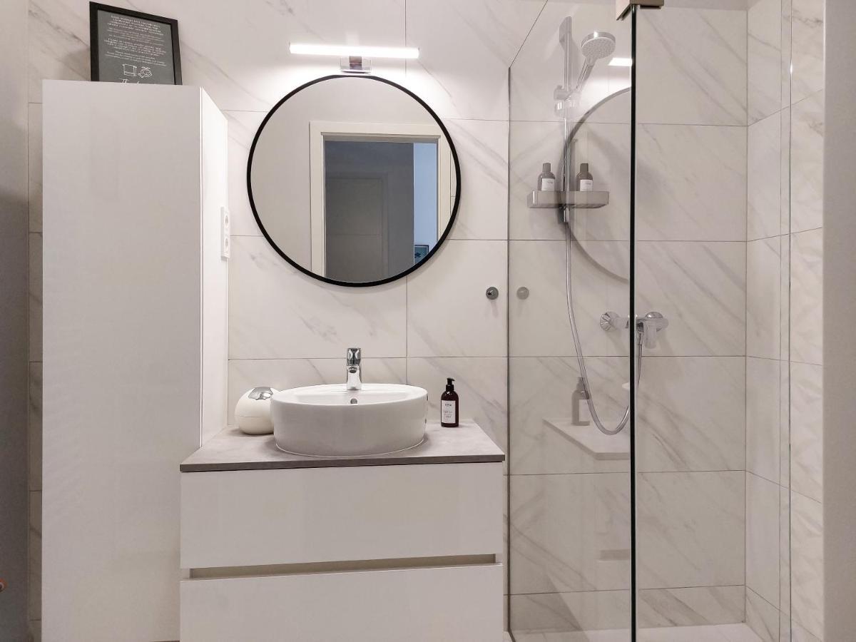 Linden Apartman 104 - Adults Only Mosonmagyaróvár Exterior foto